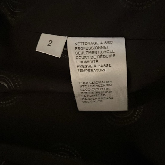 Doncaster dress jacket.  Red and navy detail. - Picture 4 of 4